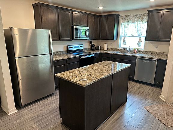 5th image of 1584 Wynford Cir