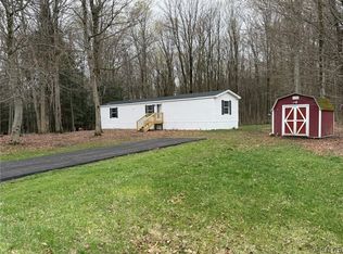 211 Germandale Dr, Fulton, NY 13069