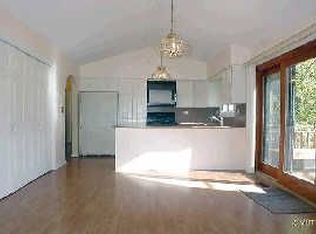 10S060 Alago Rd, Naperville, IL 60564