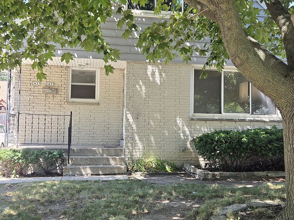 1st image of 2437 S 69th St