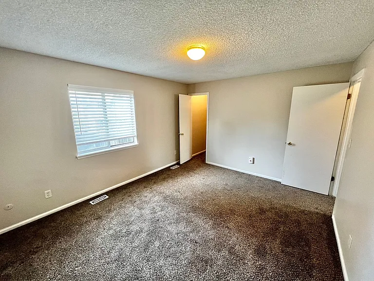 2336 Arctic Fox Dr — Photo 14