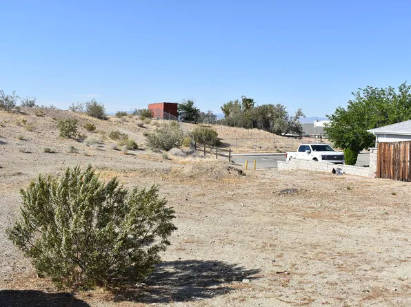 Vic United Street & Barrington Ave, Rosamond, CA 93560