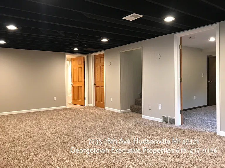 7235 28th Ave — Photo 27