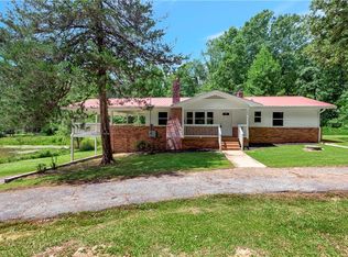 170 Bauknight Rd, Mountain Rest, SC 29664