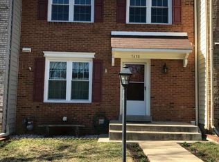 7418 Erska Woods Ct, Springfield, VA 22153
