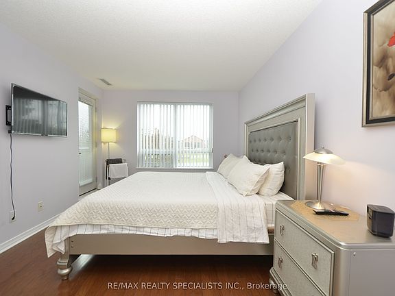 5th image of 60 Via Rosedale Way #106