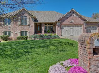 643 S Conroy Ave, Republic, MO 65738