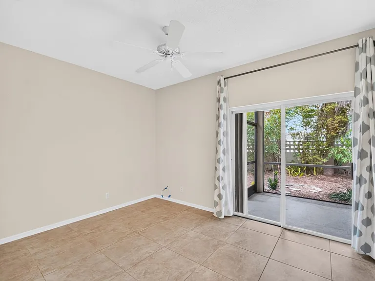 506 Tyler Ave — Photo 31