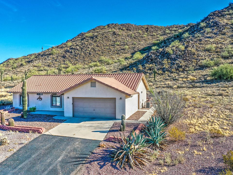 1st image of 31657 N Pamela Dr