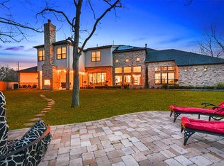 32802 Woodfern Ct, Weston Lakes, TX 77441