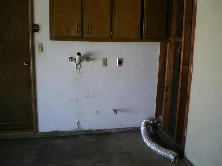 597 Montebello Pl — Photo 18