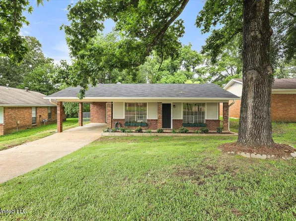 733 Clearmont Ln, Pearl, MS 39208