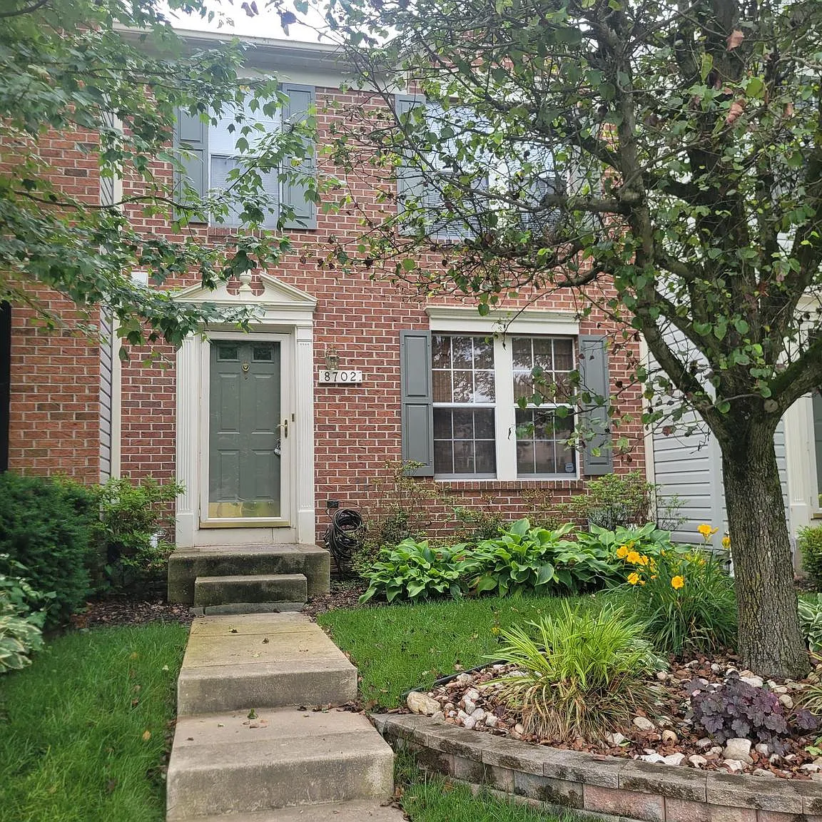 3 bed, 3.5 bath, 1540 sqft, $3,000 — Photo 2
