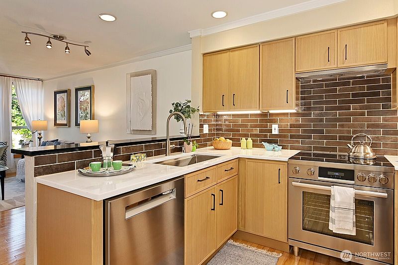 5th image of 2502 N 50th Street #103