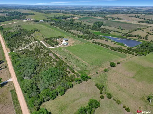 2264 182nd Rd, Bee, NE 68314