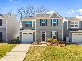 1820 Hooper Ct, Charlotte, NC 28212