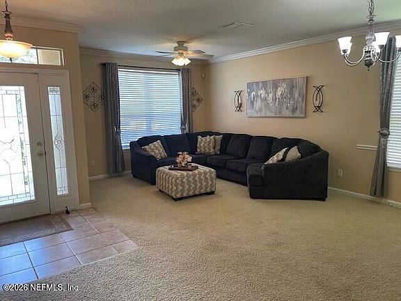 3rd image of 2543 Willow Creek Dr