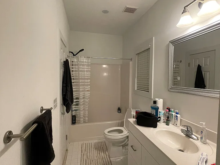 124 Moreland Ave — Photo 6