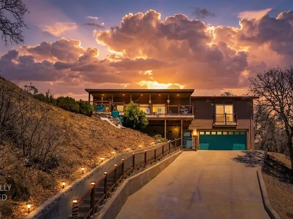 411 Sunrise Rd, Copperopolis, CA 95228