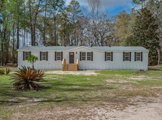 68 Hidden Valley Ln, Crawfordville, FL 32327