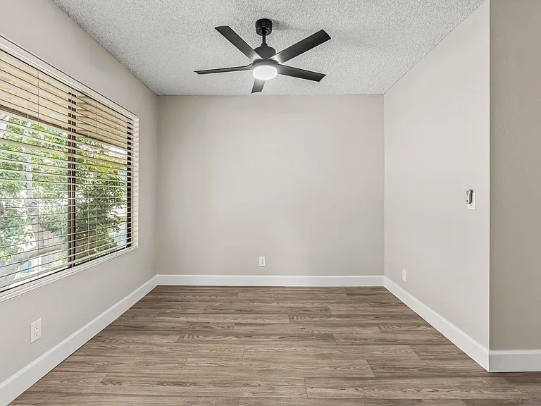 4225 Asher St #40 — Photo 8