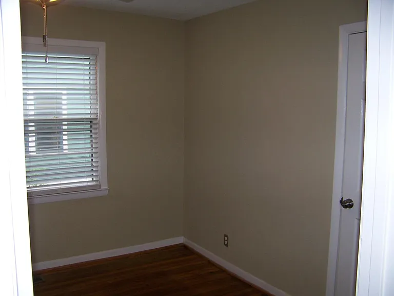 320 Cutler St — Photo 5