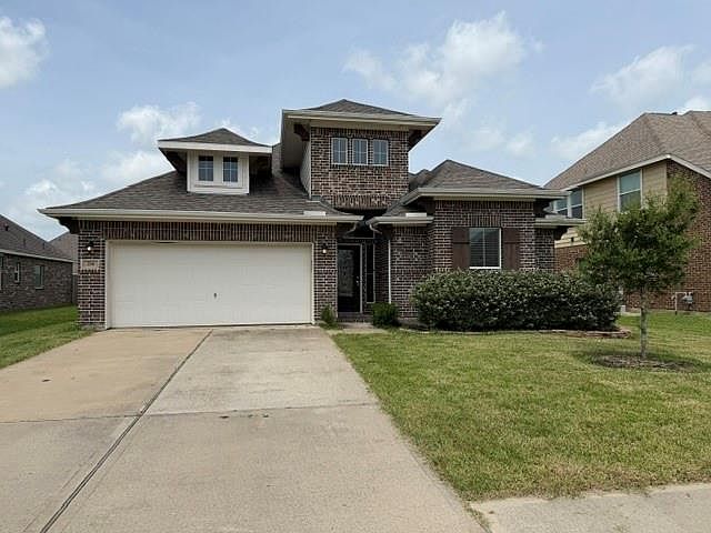 1st image of 214 San Bernard Dr