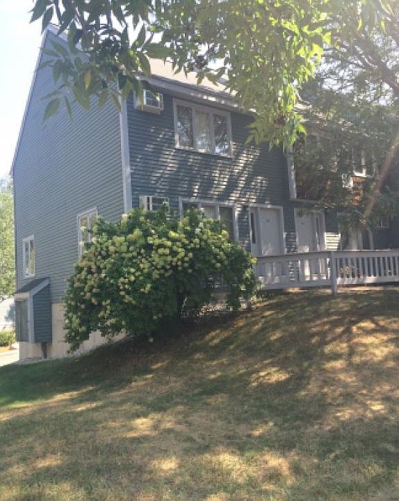 1st image of 327 Blucher St #189