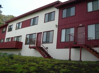 1560 Pershing Dr APT B, San Francisco, CA 94129