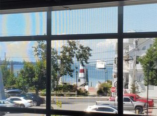 100 Mariners Way, Pt Jefferson, NY 11777