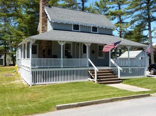 28 West Ave, Saco, ME 04072