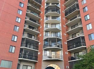 6500 Woodlake Dr APT 205, Richfield, MN 55423