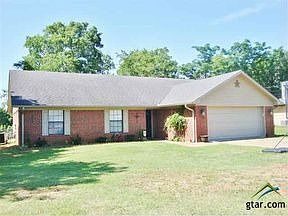 1st image of 305 Park Ln