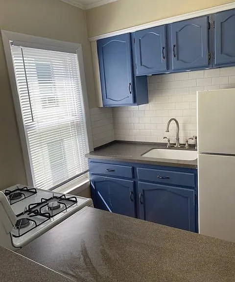 135 Whitman St #3-W — Photo 12