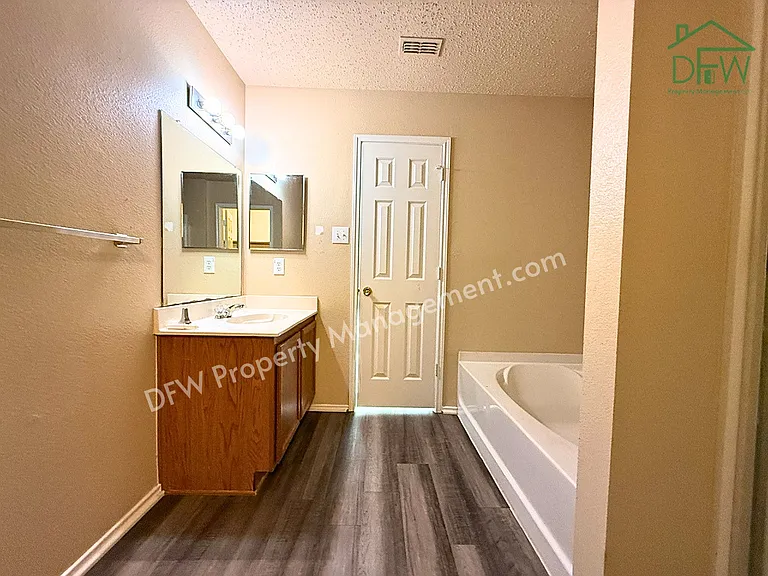 3625 Clydesdale Dr — Photo 12