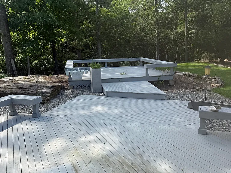 14 Long Lots Rd — Photo 10
