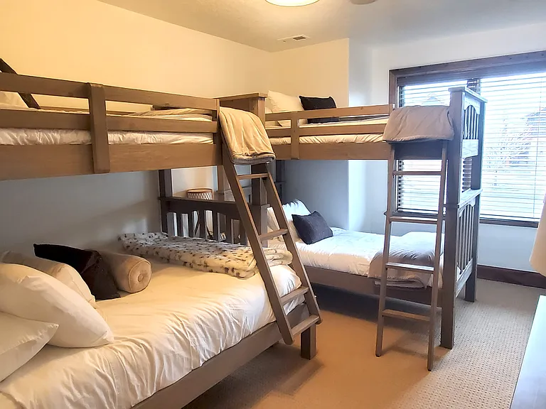 1238 Hailstone Dr — Photo 22