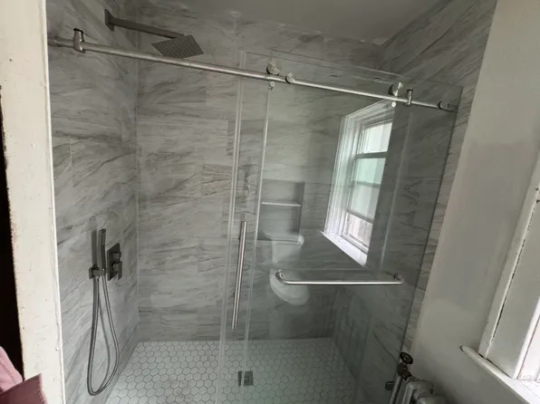 111 N Portage Path APT 1, Akron, OH 44303