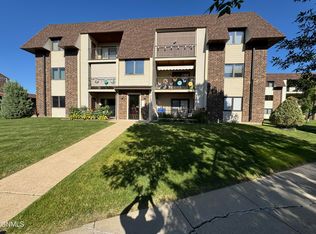 2723 Gateway Ave APT 1, Bismarck, ND 58503