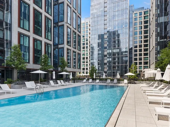135 Seaport Blvd #905, Boston, MA 02210