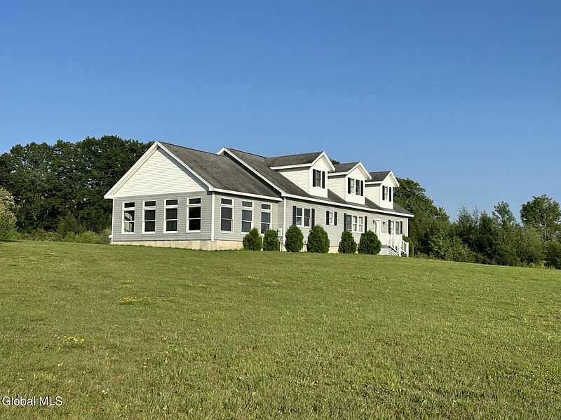 2nd image of 113 Bluebird Lane