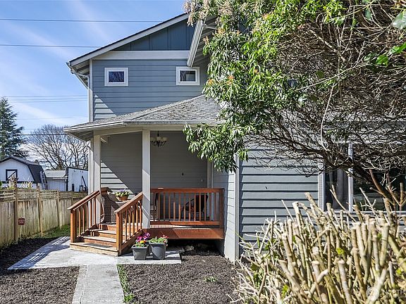 2nd image of 1910 Chestnut Street