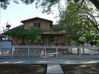 1st image of 590 Laurel Ave