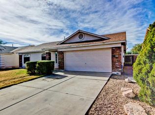 1004 S Wanda Dr, Gilbert, AZ 85296