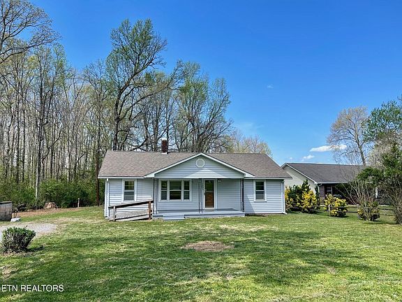 2nd image of 3535 Mint Rd