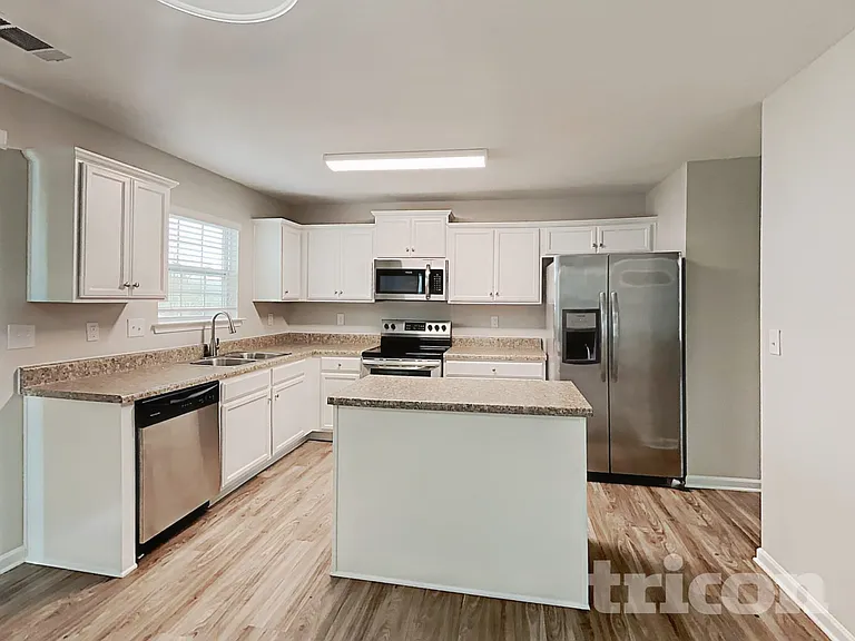 2641 Cider Ridge Rd — Photo 6