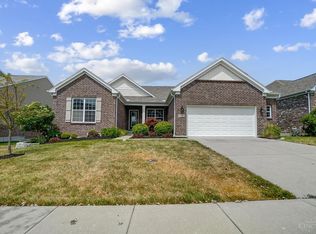 5207 Peterborough Dr, Cleves, OH 45002