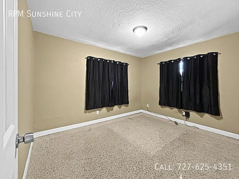 2613 E Clark St #A — Photo 13