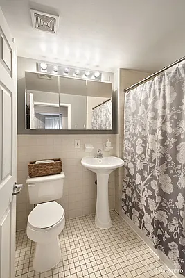 Rented by Halstead Real Estate | media 23