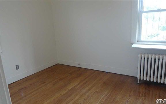 2nd image of 239 Maple Ave APT 3b